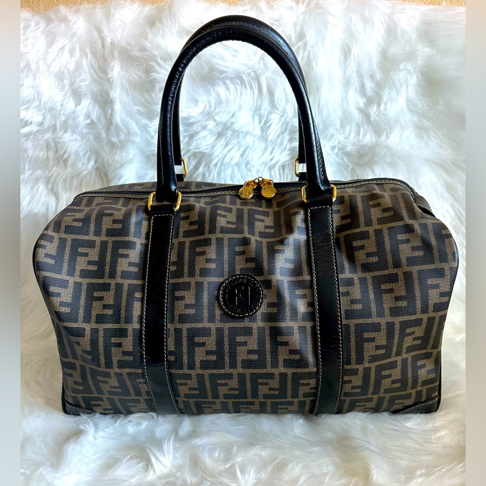💯 Authentic Fendi Vintage Zucca Boston Bag with lock and keys- Preloved